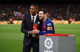 Full squad information for barcelona, including formation summary and lineups from recent games, player profiles and team news. Barcelona Players Have Chosen Their Next Manager