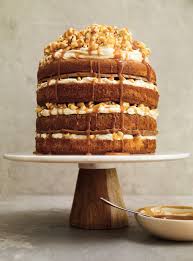 Gateau Au Caramel Au Popcorn Et Aux Arachides Ricardo Popcorn Cake Cake Recipes Popcorn Cake Recipe