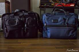 Tumi Alpha2 Alpha3 違い