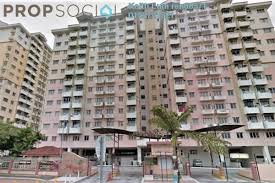 Fully furnished/semi furnished home near lrt & pet friendly. Jalil Damai Bukit Jalil