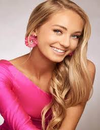 Jillian Bain's Instagram, Twitter & Facebook