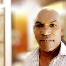 Spot the hidden packages, and uncover some handy shipping tips! 📦 For more  shipping insights, head here: https://bit.ly/3F9ewTH