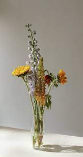 Fresh Flowers Arrangement On A Flower Vase Video In 2020 Fresh Flowers Arrangements Flower Arrangements Flower Vases