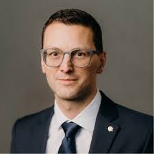 Einen blinden Menschen fragen, ob er ein Erinnerungsfoto möchte