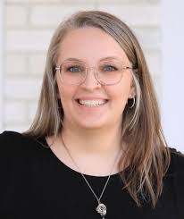 Erica Beals's Instagram, Twitter & Facebook