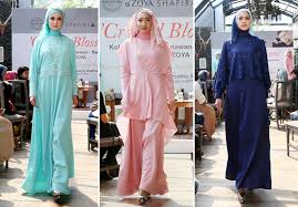 Baju zoya model terbaru edisi lebaran. Crystal Blossom Wujud Kolaborasi Zoya Dan Ivan Gunawan Weddingku Com