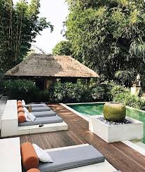 Pin De Nandaadib Em Pools Com Imagens Jardins De Casas Casas Projetos Domesticos