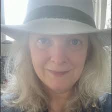 What Scottish clan is associated with the surname Bain?