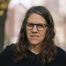 Jill Santiago's Instagram, Twitter & Facebook