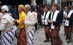 Banyak tokoh penting dan terkenal di malaysia yang. Orang Jawa Bukan Munafik Kompasiana Com