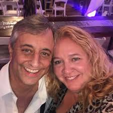 How to make a camper bed more comfortable for a pregnant woman?