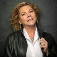 Kathy Breaux's Instagram, Twitter & Facebook