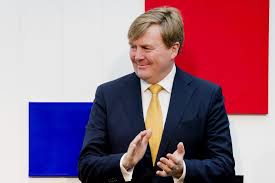 Eerder spotten we al een lichte baard bij de koning tijdens de uitvaart van prinses christina vorige week, maar toen vermoedden. Pays Bas Le Roi Convie Pour Ses 50 Ans Ceux Nes Le Meme Jour Que Lui La Presse