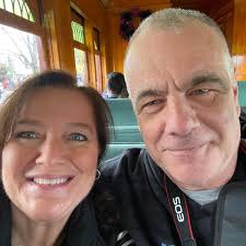 Robin Battaglia and Lewis Johnson's Wedding Website