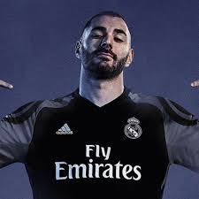 Adidas real madrid 2003 vintage football soccer shirt jersey maglia size small. Real Madrid Launch Third Kit For The 2016 2017 Season Managing Madrid