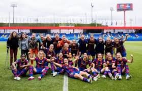La lliga de campions femenina de la uefa (uefa women's champions league) és una competició internacional de futbol per a equips de futbol femení que es disputa a europa, amb periodicitat anual. 8nlmmg0u Ewagm