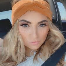 Victoria Mosco's Instagram, Twitter & Facebook