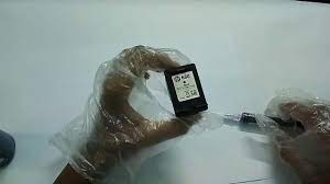 Take out the old ink box. How To Refill Hp 680 Black Ink Cartridge Youtube