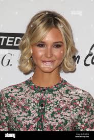 27 isabel hi-res stock photography and images