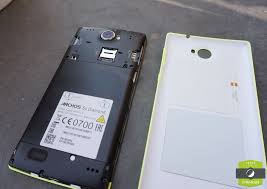 Test Archos 50 Diamond : notre avis ...