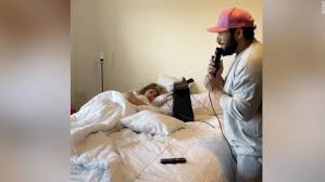 Tiktok Singer Goes Viral By Annoying His Girlfriend In The Most Endearing Way Cnn