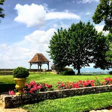 Le Chateau De Monbazillac Chateau Perigord Tourisme