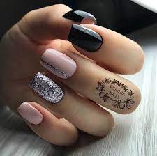 Negative nails don't always have to be a geometric design. 81 Short Nail Design Ideas For Summer 2019 Koees Blog Nails Trendy Nails Short Nail Designs