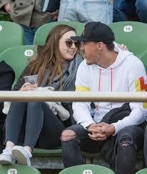 Er ist 29 jahre alt und seine staatsbürgerschaft ist deutschland. Wer Sie Ist Und Was Sie Macht Kruse Zeigt Seine Neue Liebe Bildplus Inhalt Bundesliga Bild De