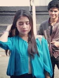Aliando syarief semangati prilly latuconsina lewat lagu? Terbius Kecantikan Prilly Latuconsina Aliando Syarief Ketagihan Memotret Nya Blog Tentang Aliando Dan Prilly