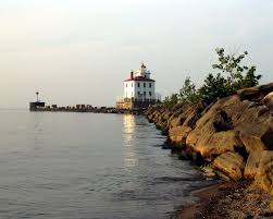 The beach is in operation memorial day weekend through labor day (2019). File Fairport Harbor West Breakwater Light Jpg Wikipedia