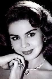 Rosa Carmina's Instagram, Twitter & Facebook