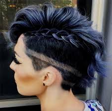 It's also a great way to upgrade your hairstyle without sacrificing on the length. 15 Daring Undercut Haircuts For Ladies Styleoholic