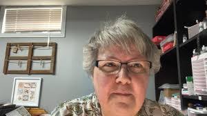 Eve Olson's Instagram, Twitter & Facebook