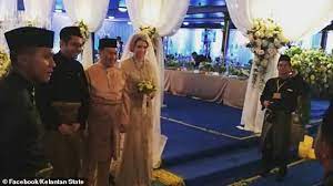  tengku muhammad faiz petra. Crown Prince Of Malaysia Tengku Muhammad Faiz Petra 45 Marries Swedish Beauty 32 Daily Mail Online