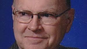 Longtime mayor of Oxford died Saturday