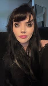 xowieologist (@xowieundercover)'s video of Hair Rollers On Short Hair