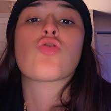 Erin Mcfall's Instagram, Twitter & Facebook