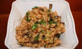 How To Make Jo Barley Ka Salty Dalia In Urdu English Recipes Barley Breakfast Recipes