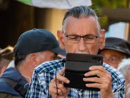 Kerzen-Aktion an Hitlers Geburtshaus: Drei Jahre Haft für Neonazis