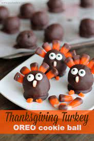 How To Make Oreo Turkeys For Thanksgiving Recipe Cute Thanksgiving Desserts Thanksgiving Treats Oreo Cookie Balls