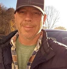 Rachelle Gee's Instagram, Twitter & Facebook