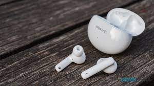 Huawei freebuds 4i 完全ワイヤレスイヤホン アクティブノイズキャンセリング機能 急速充電 長時間バッテリー クリアサウンドデュアルマイク セラミックホワイト【日本正規代理店品】 : Huawei Freebuds 4i Earbuds Review Huawei S Cheaper Anc Option Gizmochina
