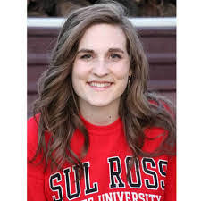 Diana Boles's Instagram, Twitter & Facebook