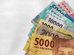 Rupiah indonésienne Collection de billets en roupie indonésienne isolé sur fond blanc | Photo Premium