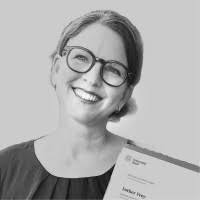 20+ "Esther Frey" profiles