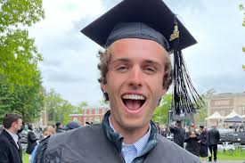 Our next #GraduateSpotlight is Griffin Marshall! Griffin graduated with a  major in Biology and a minor in Environmental Studies. His favorite Bowdoin  Rowing memory is the epic adventure that was Camp Bob