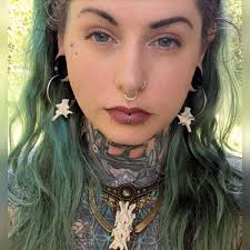 Dust off those boots, I'M GOING ON TOUR! It still doesn't feel real to me,  but I'm heading out