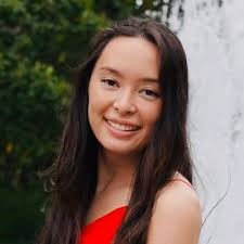 Katelyn Hubbard's Instagram, Twitter & Facebook