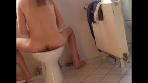 Milf is cleaning herself on bidet. Auf dem bidet - Porn video | TXXX.com