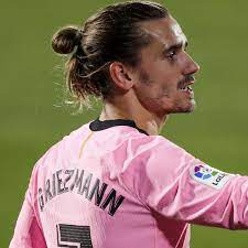 Griezmann, france start euro 2020 with narrow win over germany. Griezmann Und Depay Tausch Zwischen Barca Und Lyon Fussball Video Eurosport